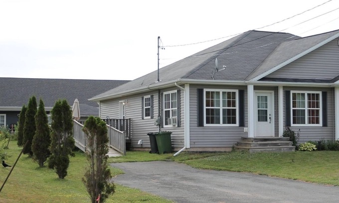 Stratford Casa | Lovely House Near Keppoch Beach