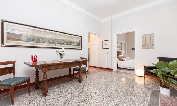 Rione XVIII Castro Pretorio Apartamento | Lovely House Rome - Apartamento de lujo para grupos y familias