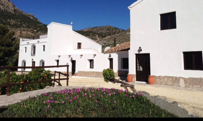 Albox Otro | Lovely independent self catering cortijo