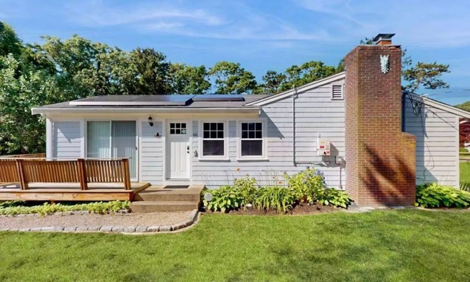 West Yarmouth Casa | Lovely Lewis Bay | Steps to Neighborhood Beach