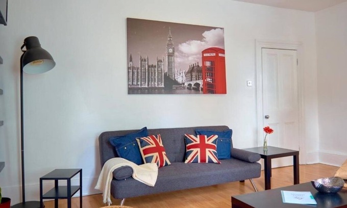 Cathall Apartamento | Lovely Large London Apartment