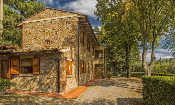 Montaione Apartamento | Lovely lodging in Montaione,ground floor,private terrace,Pool,Wi-Fi, sleeps 3