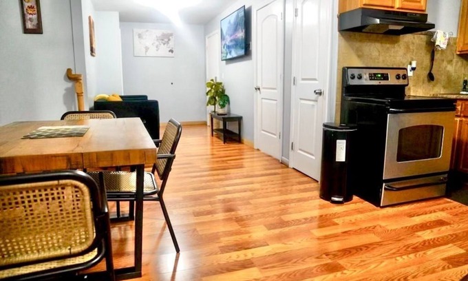 Ampere Apartamento | Lovely Loft Near NYC, EWR & American Dream Mall