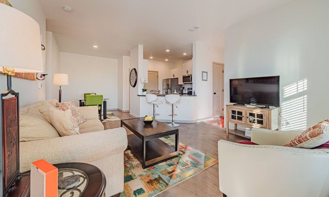 Colorado Springs Apartamento | Lovely Modern Chic Cozy very clean enviornment