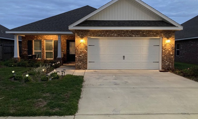 Panama City Casa | Lovely Newer Home, Close to Everything the Panama City Area has to offer.