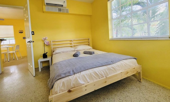 Flagler Village Casa | Lovely One Bedroom with Kitchen Near the Beach In Fort Lauderdale