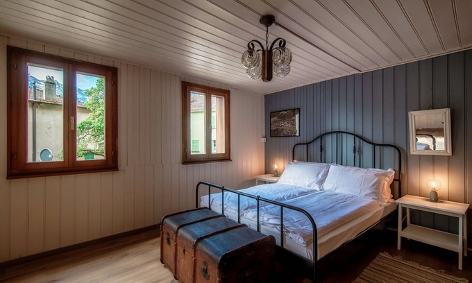 Osco Apartamento | Lovely one-bedroom apartment in typical mountain house (CHIÈRA)
