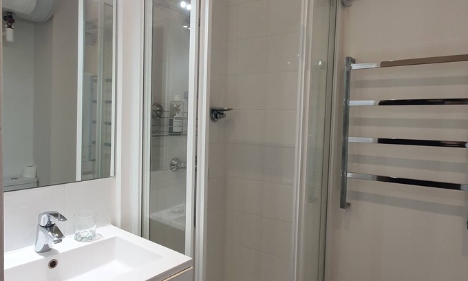 Asiatique Apartamento | Lovely Parisian Flat Near Place D'italie