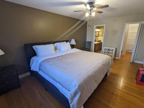 Kingston Casa | Lovely Place