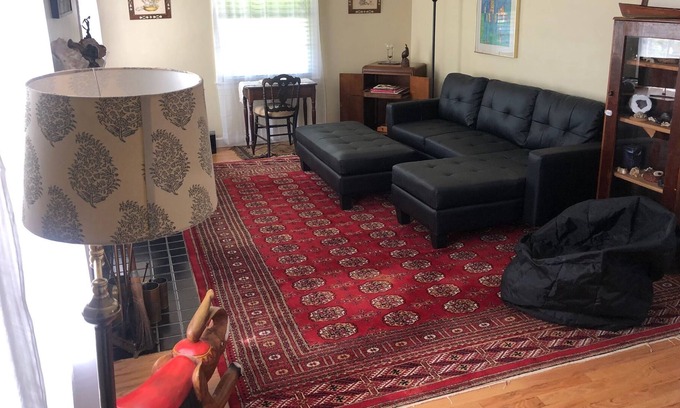 Grosse Pointe Casa | Lovely private ranch, whole house