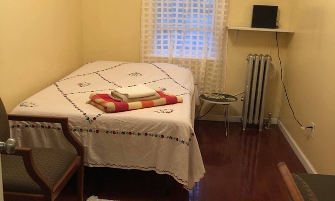 Queens Casa | Lovely private room in Woodside