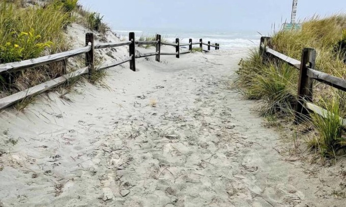 Stone Harbor Casa | Lovely Rear 2 BR Cottage!~ Pets Considered - POOL
