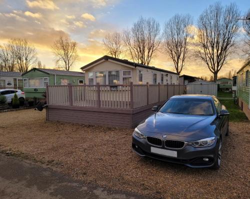 Great Houghton Casa | Lovely Static Caravan at Billing Aquadrome