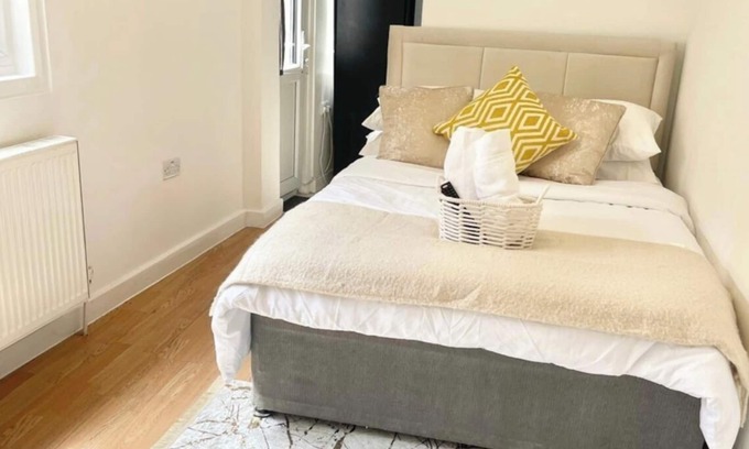 Stratford Apartamento | Lovely Studio With Private Patio in Stratford
