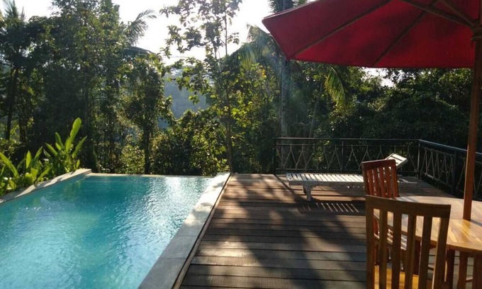 Bongkasa Pertiwi Villa | Nueva habitación de villa tropical tradicional en la increíble zona tradicional de Bali.
