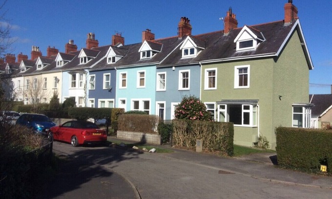 Bangor Casa | Lovely Victorian House close to the sea in North Wales