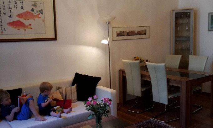 Brigittenau Apartamento | Encantador edificio antiguo, ideal para familias, WiFi, céntrico, metro, supermercado