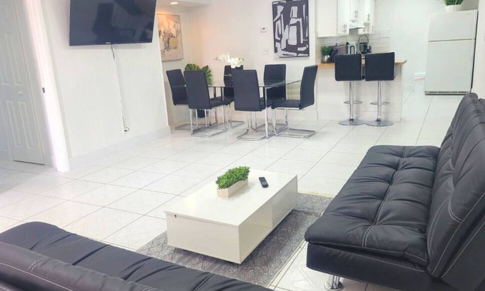 Lake Ridge Apartamento | ★Lovely1 BR Apt★ Minutes away to Fort Lauderdale/Las Olas Beach★