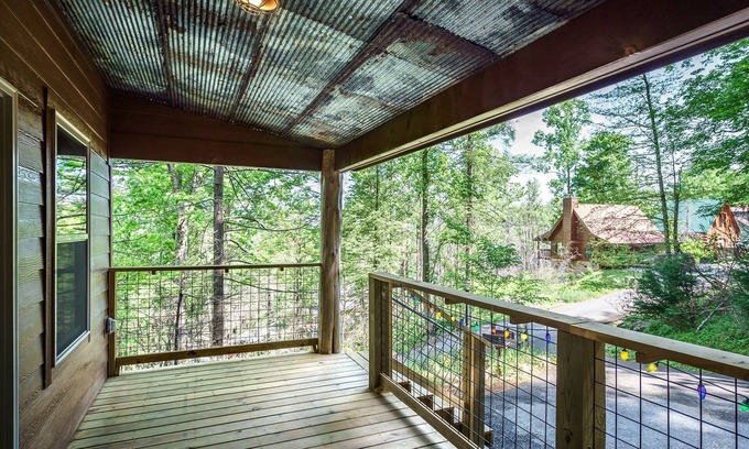 Gatlinburg Cabina | Lover’s Escape - ¡Perfecto para parejas!