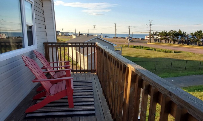 Grand-Digue Cabaña | Lovers Loft, ocean view and beach access