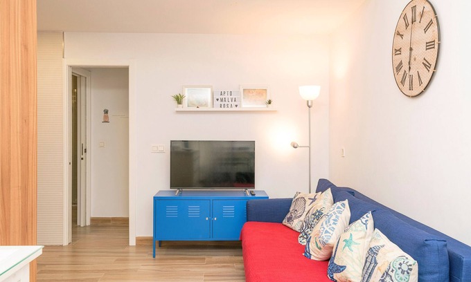 Rota Casa | LOVING ROTA - Acogedor apartamento en Rota cerca de la playa y WiFi Gratis