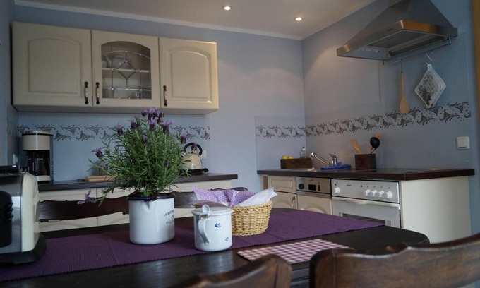 Kleinnaundorf Apartamento | apartamento muy bien amueblada en una ubicación privilegiada con balcón soleado