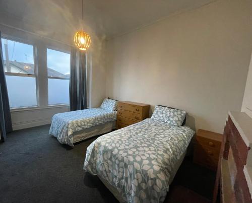 South Dunedin Casa | Low Cost Accommodation