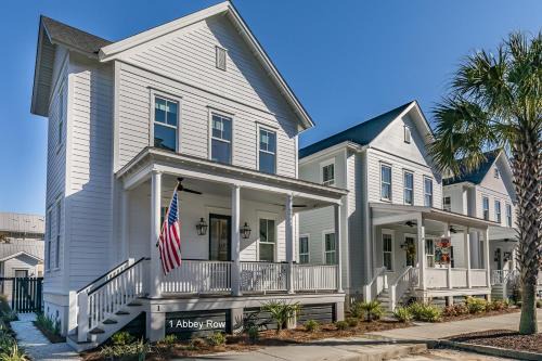 Habersham Casa | Low Country Home in Beautiful Habersham