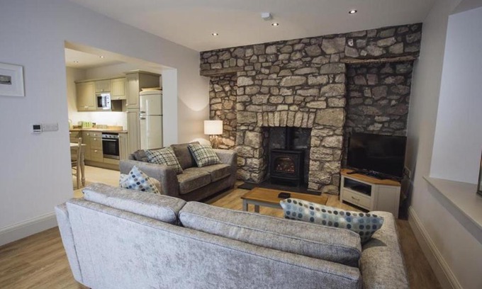 Reynoldston Casa | Lower Brynfield Cottage, Reynoldston