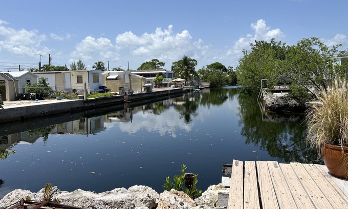 Little Torch Key Casa | Lower Keys Canal Front Bungalow on Little Torch Key. Pet friendly