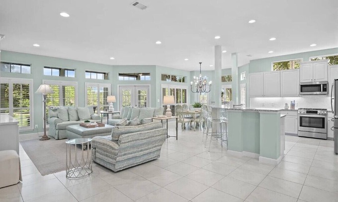 Sandestin Condominio | 🏖️LSV(Golf Cart) Included-Walk to Beach-Community Pool-Tivoli by the Sea 5286☀️