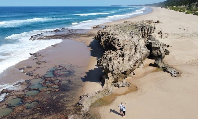 Santa Maria Casa | Lua do Man … Where the beach meets the bush