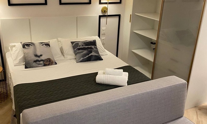Mont'Serrat Apartamento | Lucas By Yoo Luxury Apartment in Moinhos de Vento Neighborhood Porto Alegre/RS