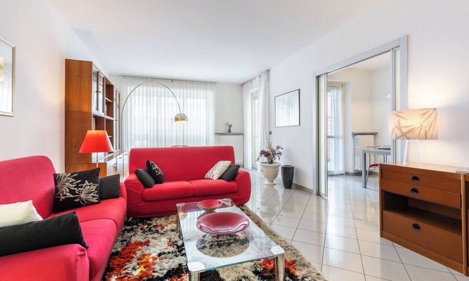 Alba Apartamento | Luce Apartment with free parking
