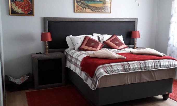 Die Bos Casa | Lucia`s-Self Catering Strand Cabo Occidental