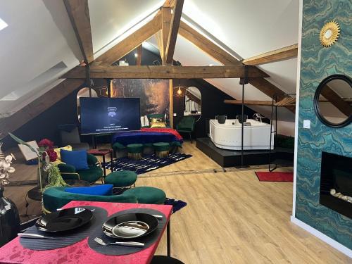 Faubourg North Apartamento | Lucifer SPAS