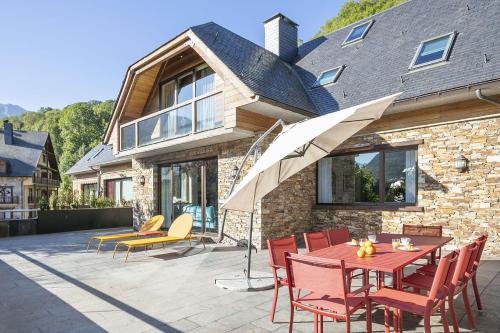 Vielha e Mijaran Casa | Luderna - Casa con jardín Montcorbison