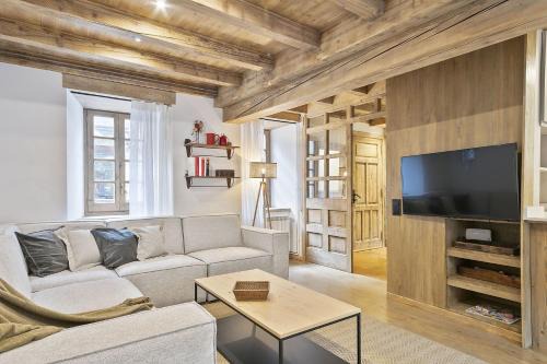 Arties Casa | Luderna - Casa con terraza Codorna