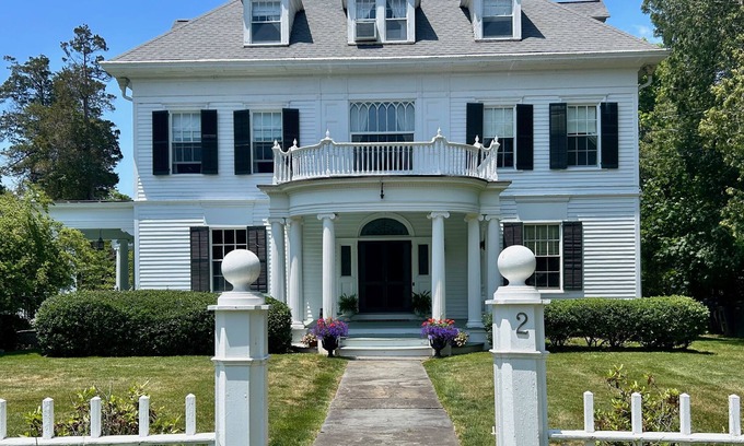 Old Lyme Casa | Ludington House, Historic CT Shoreline Mansion filled with luxury and antiques