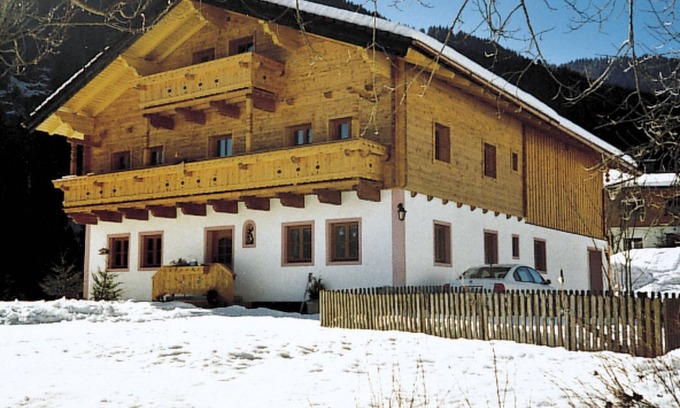 Viehhofen Apartamento | Luftbichl by Interhome