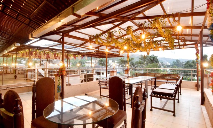 Tungarli Villa | Lugani's - MV Villa