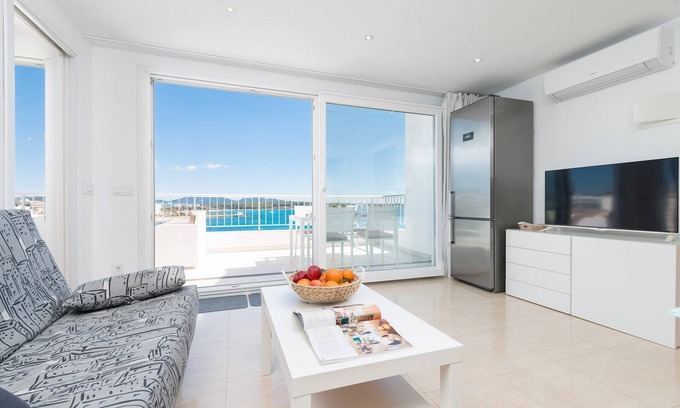 S'Illot-Cala Morlanda Apartamento | Luisamar Sea View - Apartamento En S'illot