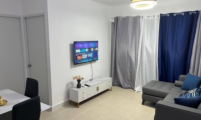 Santo Domingo Este Apartamento | "Lujo Urbano: Vive la Ciudad"