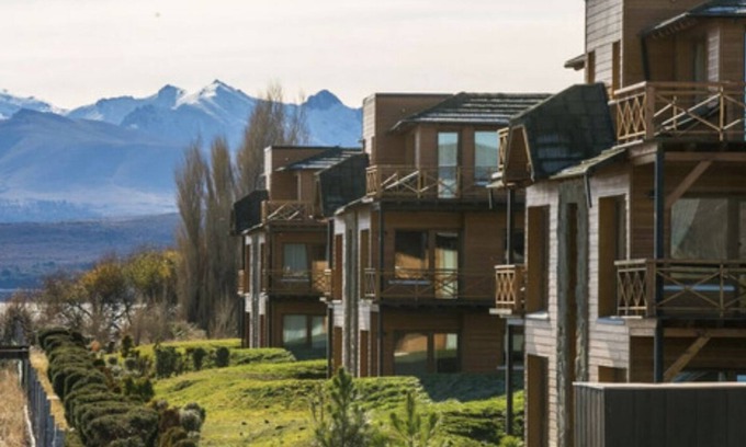 Dina Huapi Apartamento | Lujoso departamento con costa del Lago Nahuel Huapi con seguridad privada -5 PAX