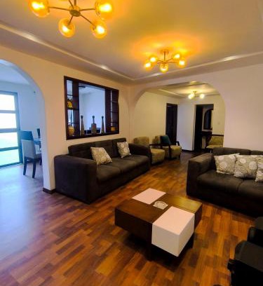 Huayna-Capac Apartamento | Lujoso departamento cerca del centro, zona turística