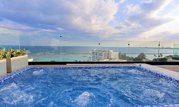 Boca Chica Apartamento | Lujoso Penthouse frente a la Playa de Boca Chica