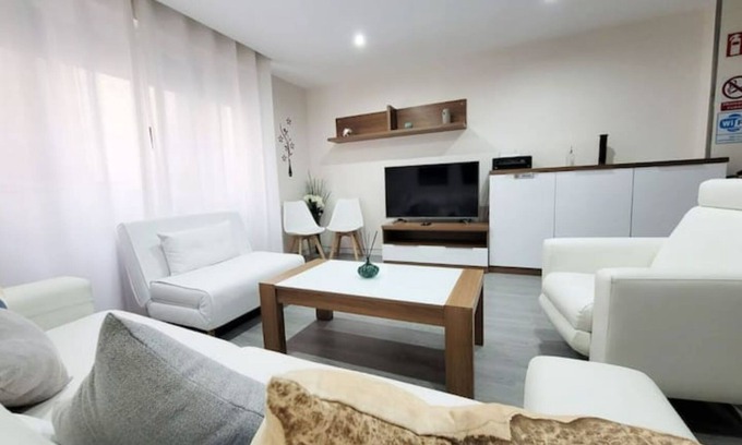 Murcia Apartamento | Lujoso Piso en Murcia céntrico 3 habitaciones