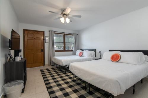 Balsam Lake Apartamento | Lumber Jill Lodge 16 Two Queen Room