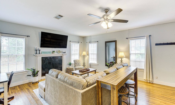 Nacogdoches Casa | ‘Lumberjack Hideaway’ Near Campus in Nacogdoches!