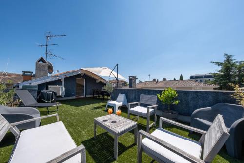 Barriere de Paris Apartamento | Lumière Toulousaine - Duplex climatisé